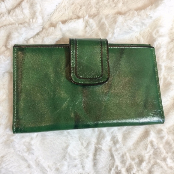 Rolfs Handbags - Rolfs Vintage Emerald Green Wallet